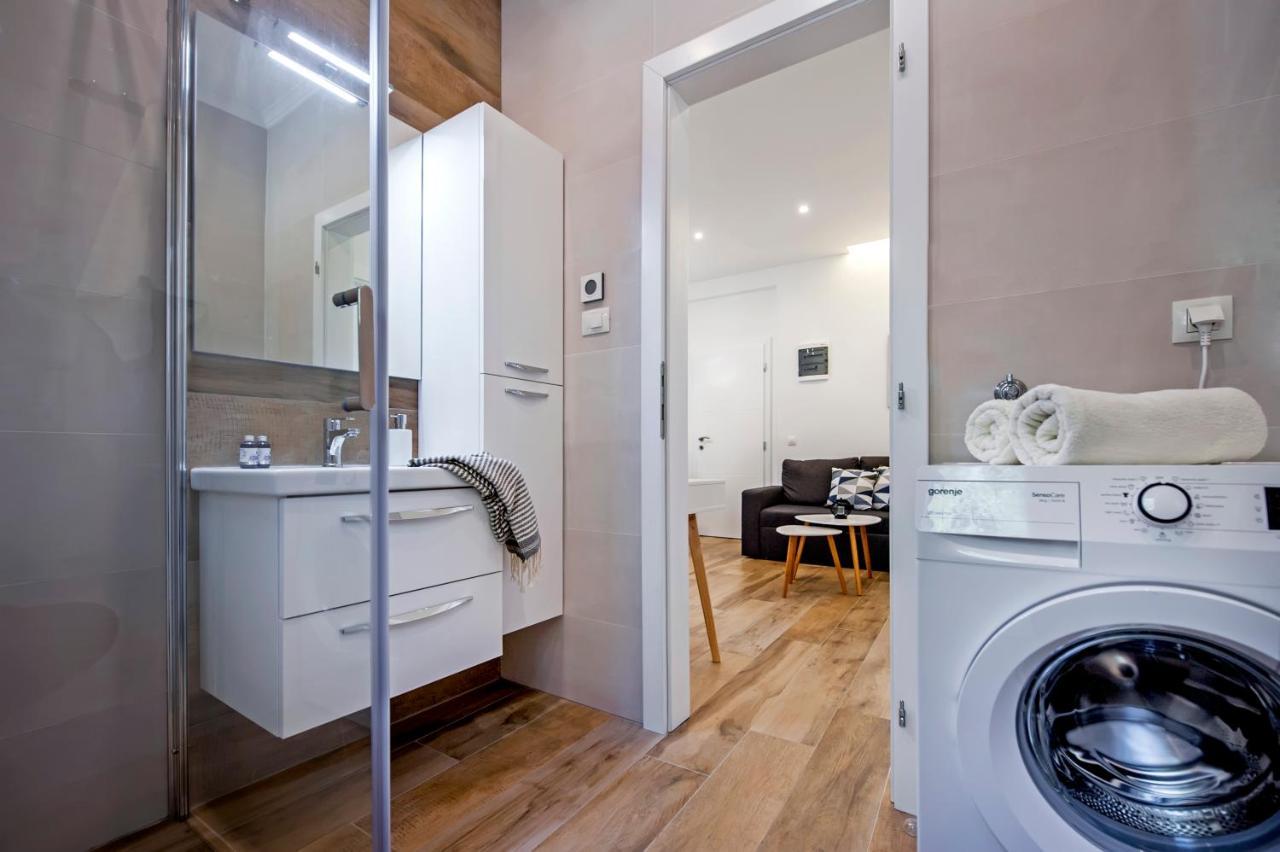Apartmani Brajkovic Rovinj Exteriör bild