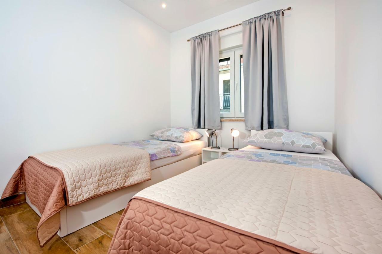Apartmani Brajkovic Rovinj Exteriör bild